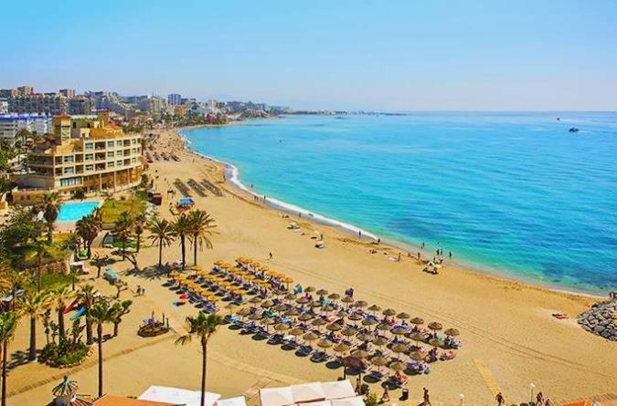 Estudio Iris Vista Al Mar- Costa Del Sol เบนัลมาเดนา ภายนอก รูปภาพ